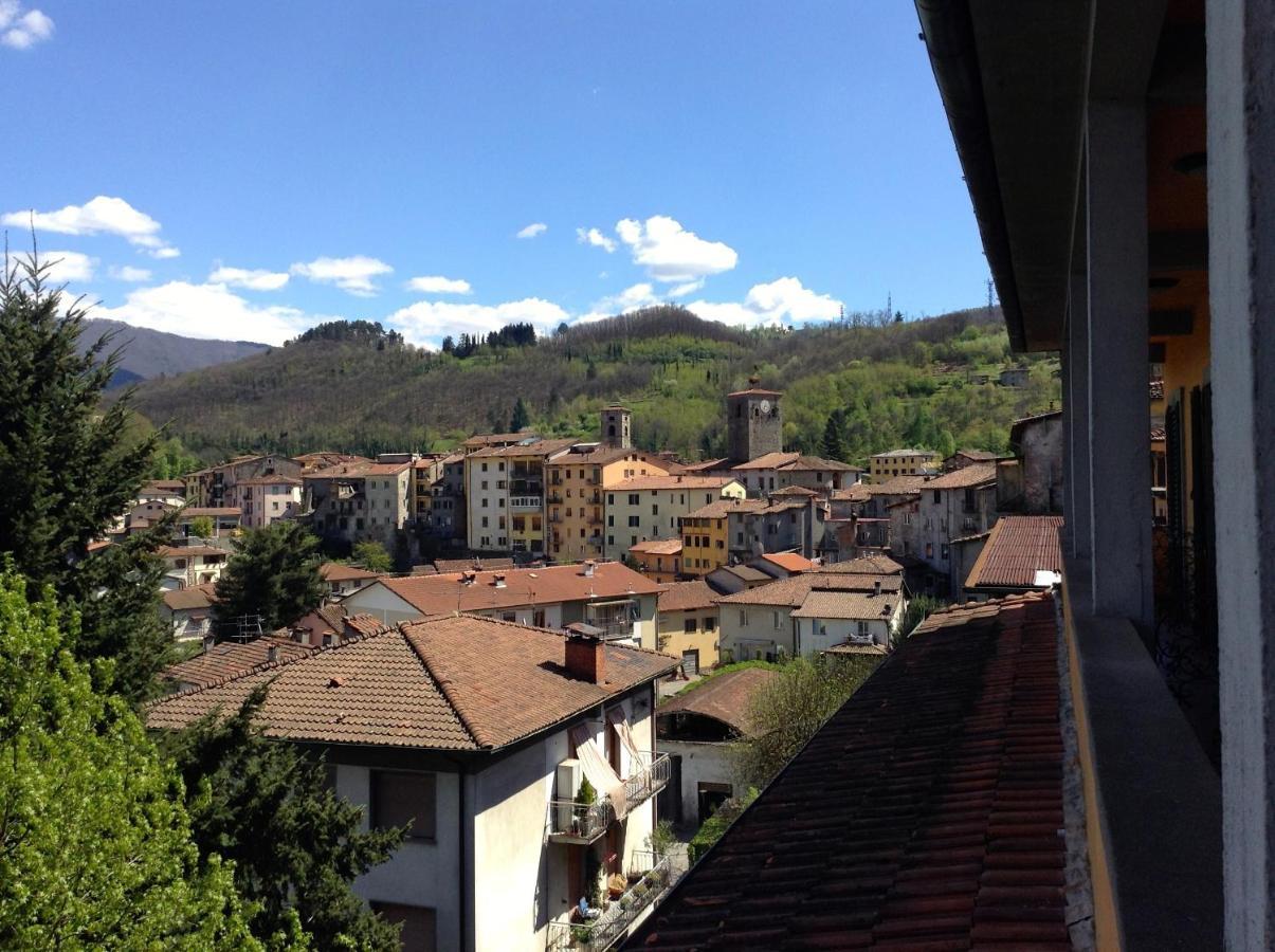 Albergo Ristorante Da Carlino Castelnuovo di Garfagnana Δωμάτιο φωτογραφία